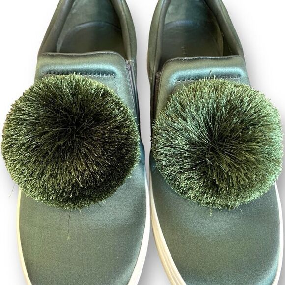 Tory Burch Daphne Pom Pom Sneaker Satin Lux Olive Green Slip On Shoe Size 8 - Picture 3 of 11